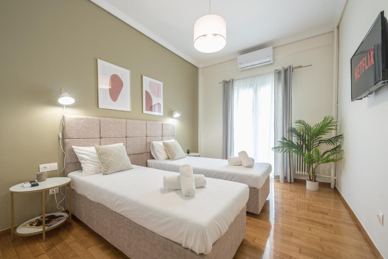 The "Warm" Apartment เอเธนส์ ภายนอก รูปภาพ