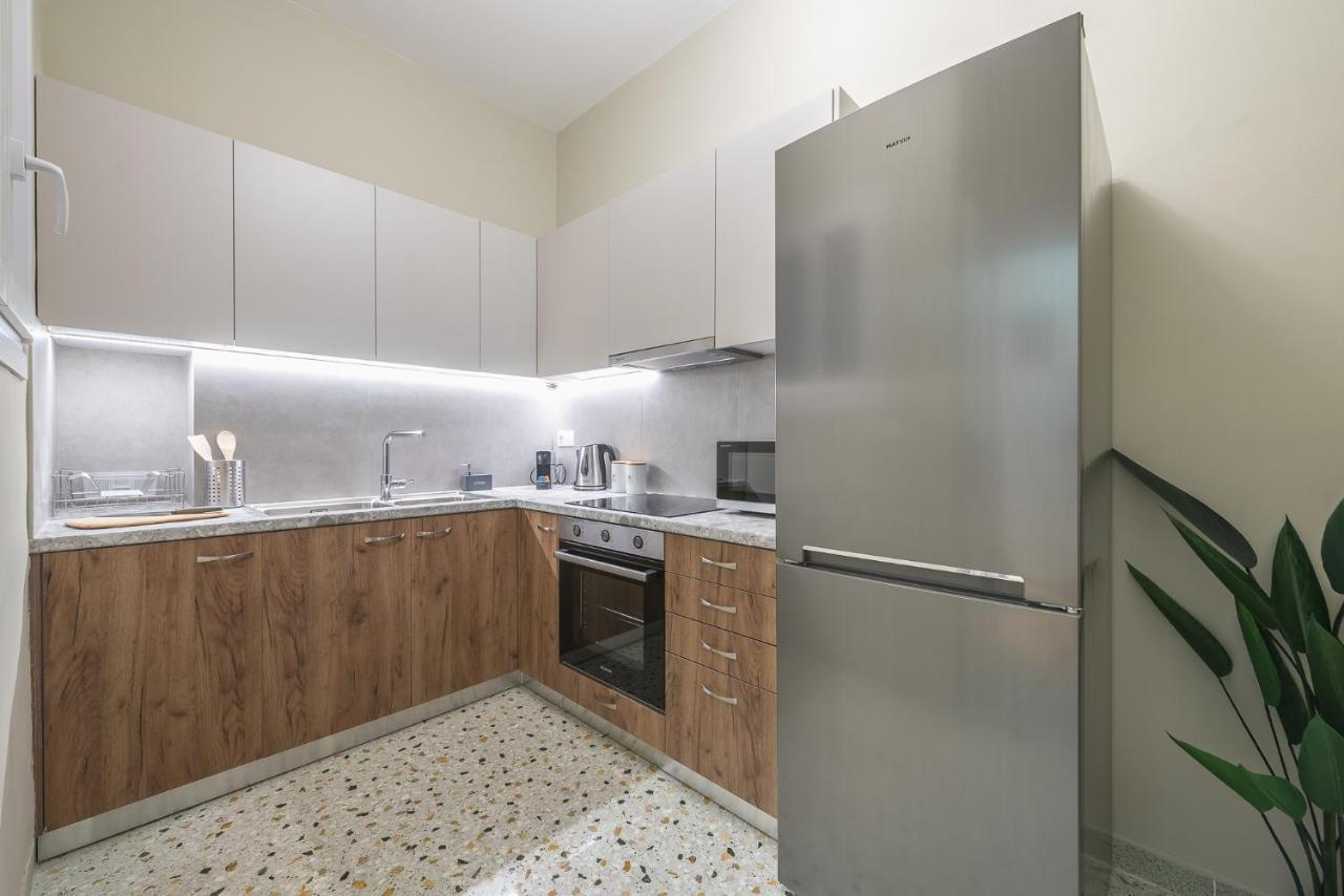 The "Warm" Apartment เอเธนส์ ภายนอก รูปภาพ