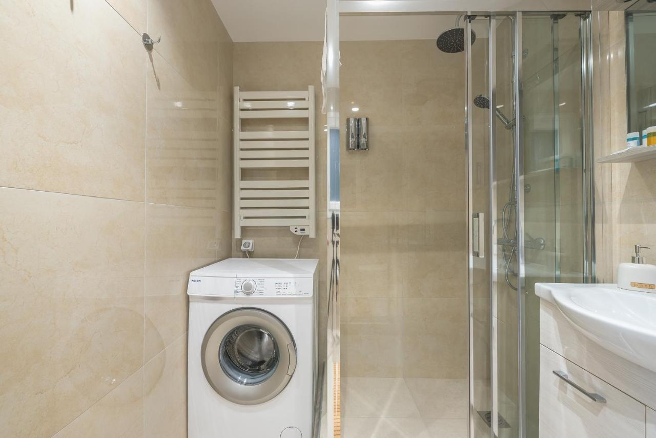 The "Warm" Apartment เอเธนส์ ภายนอก รูปภาพ