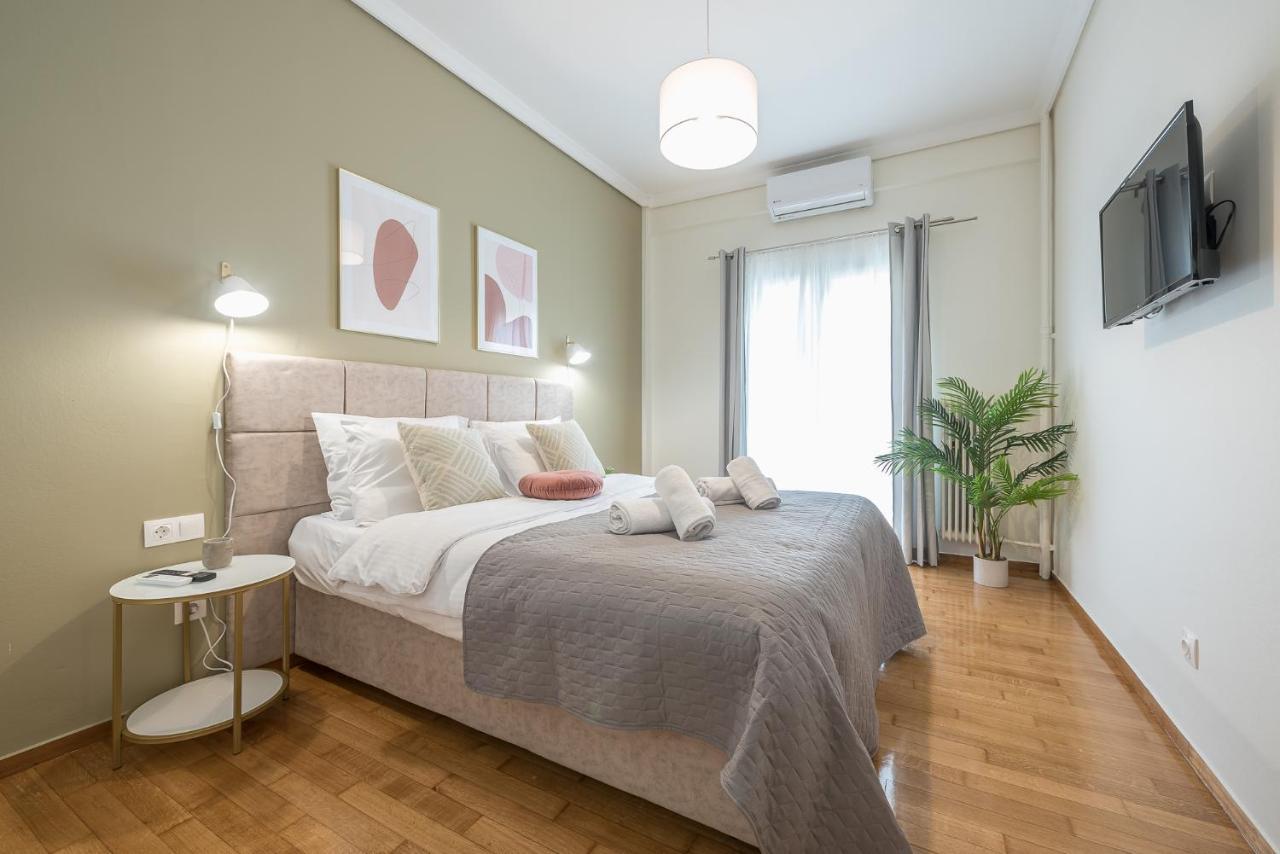 The "Warm" Apartment เอเธนส์ ภายนอก รูปภาพ
